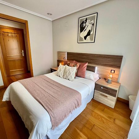 Apartamentos San Antonio 아란다데두에로 외부 사진