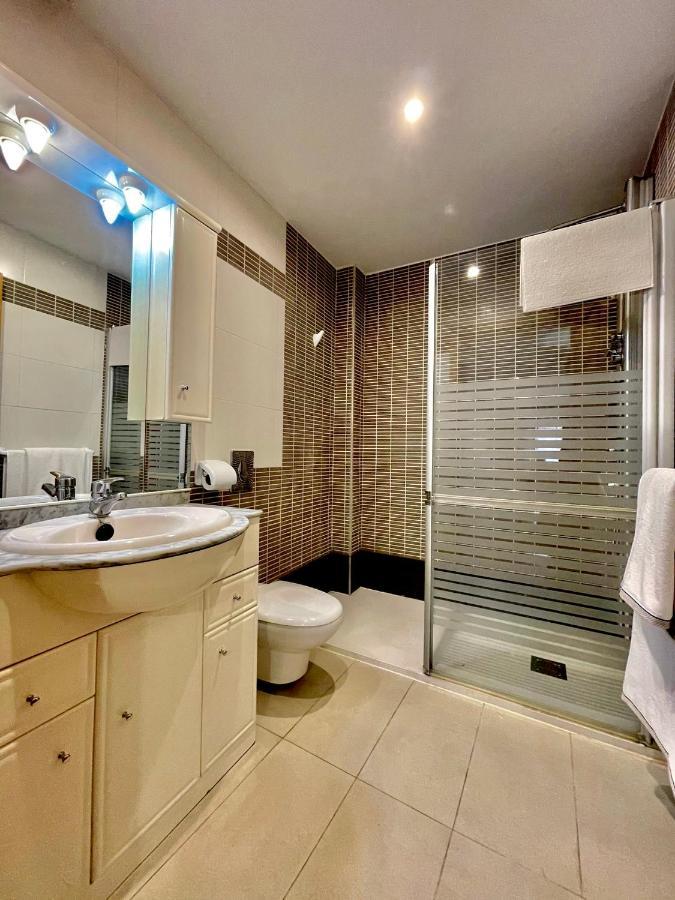 Apartamentos San Antonio 아란다데두에로 외부 사진