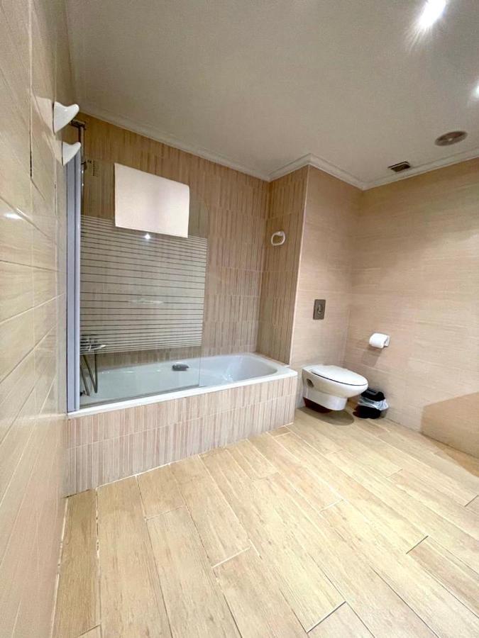 Apartamentos San Antonio 아란다데두에로 외부 사진