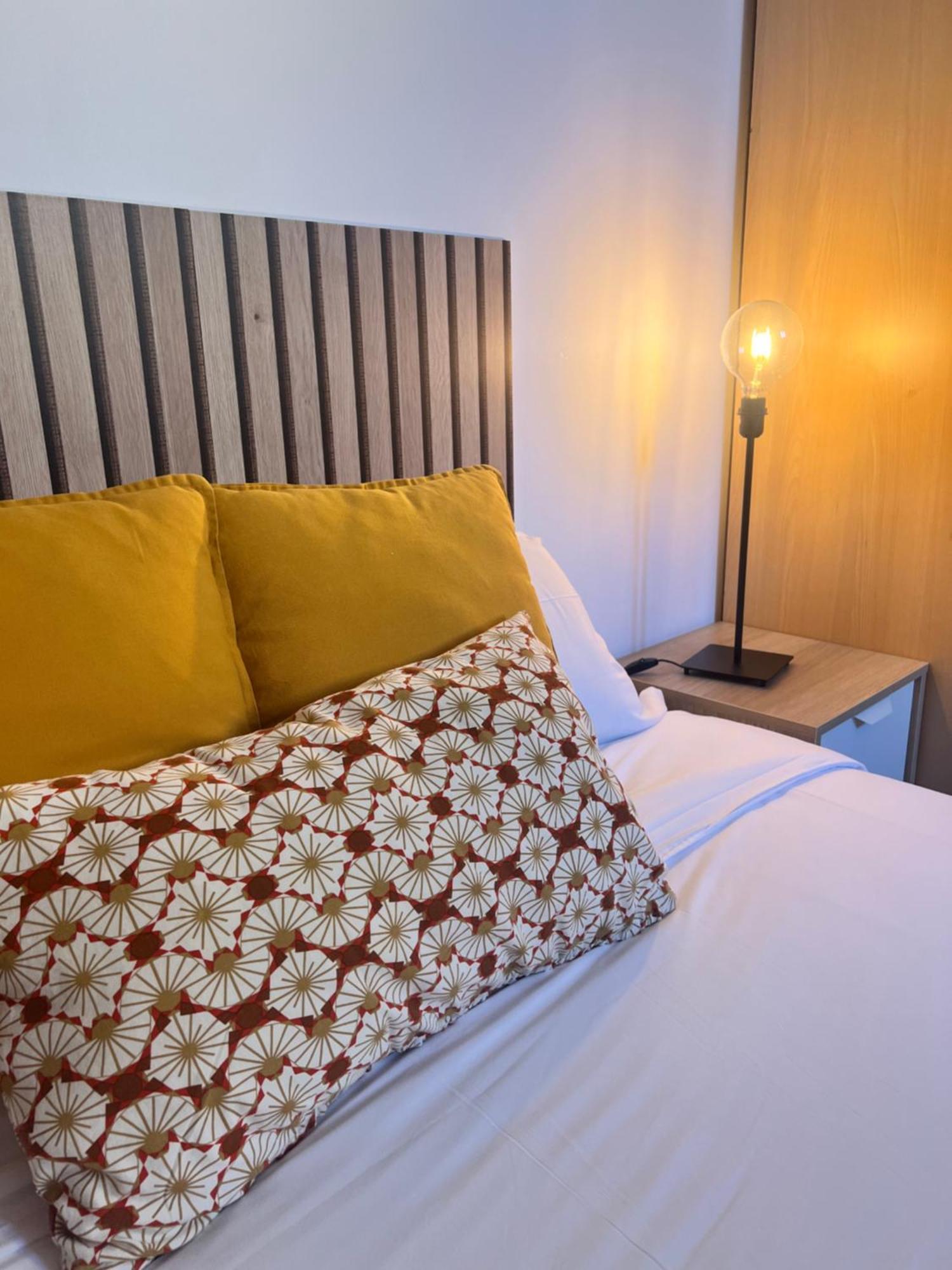 Apartamentos San Antonio 아란다데두에로 외부 사진