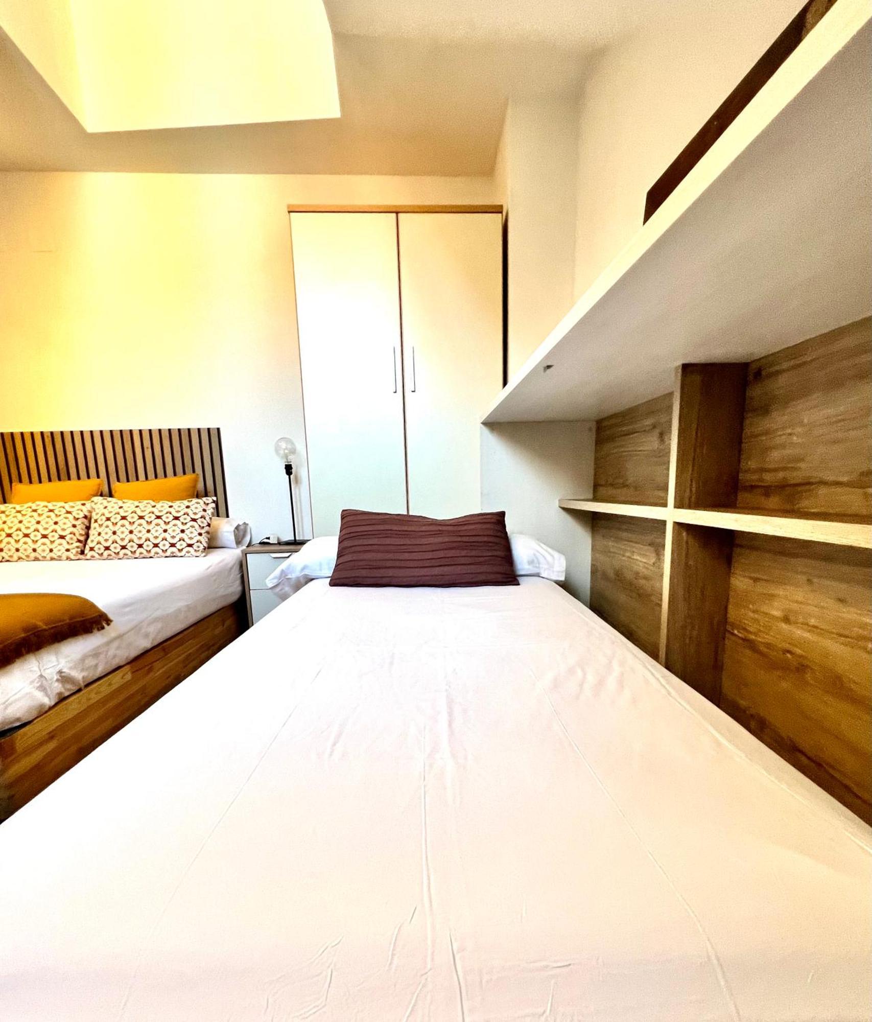 Apartamentos San Antonio 아란다데두에로 외부 사진