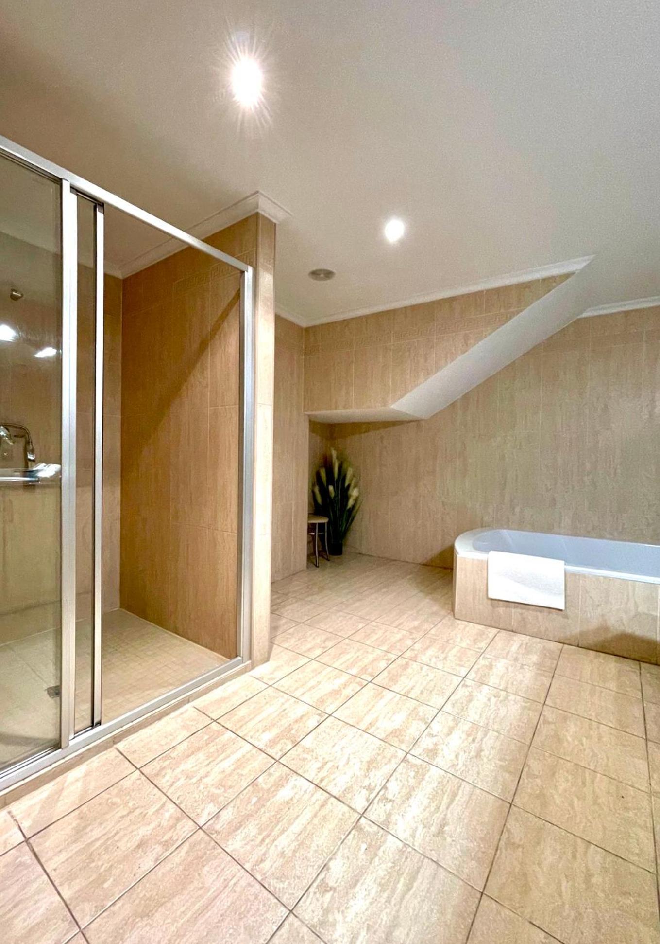 Apartamentos San Antonio 아란다데두에로 외부 사진